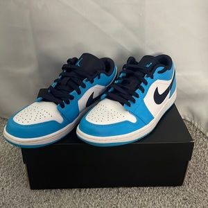 Jordan 1 Low Unc